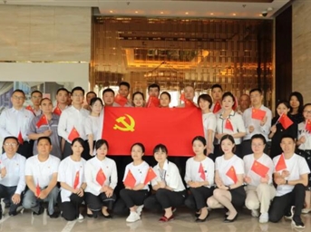 建党100周年|银泰事业部成都区域党支部向党致敬！